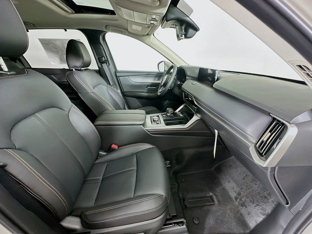 Certified 2024 MAZDA CX-90 Plug-In Hybrid w/ Preferred image 33