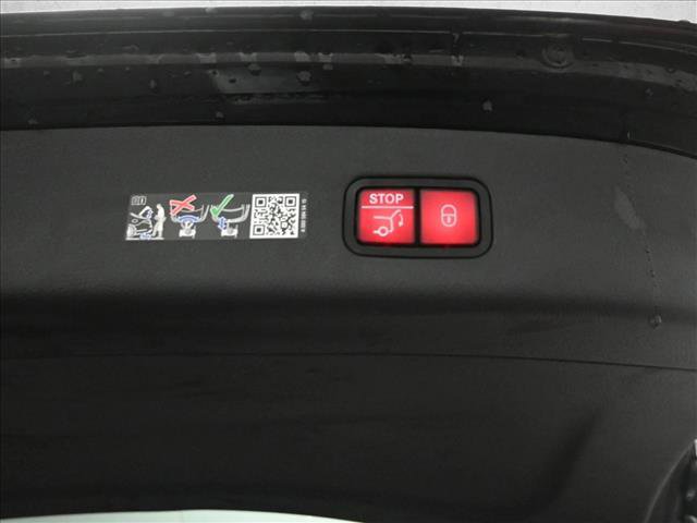 New 2026 Mercedes-Benz GLC 300 4MATIC image 24