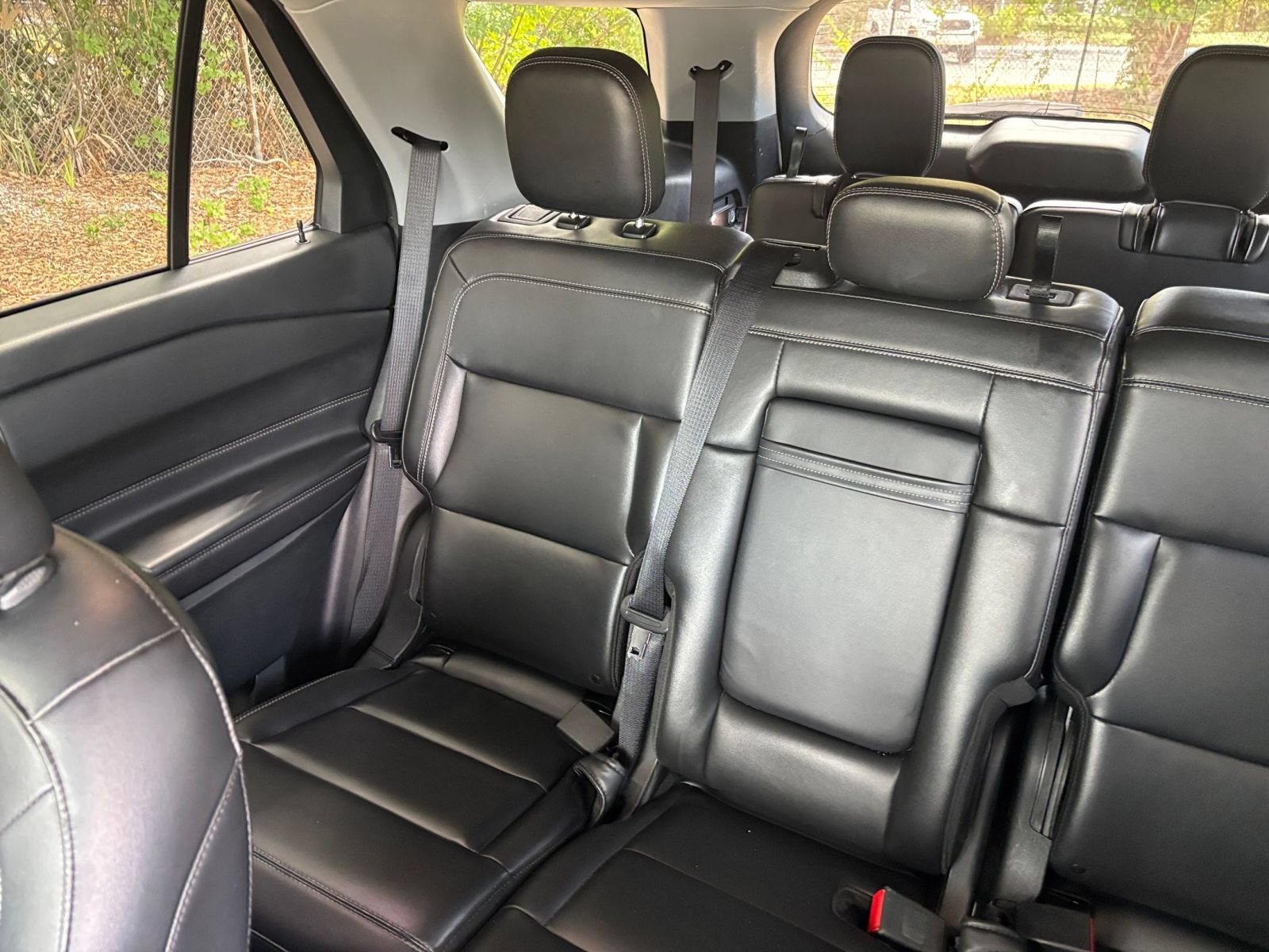 Used 2023 Ford Explorer XLT w/ Equipment Group 202A AWD/4WD image 41