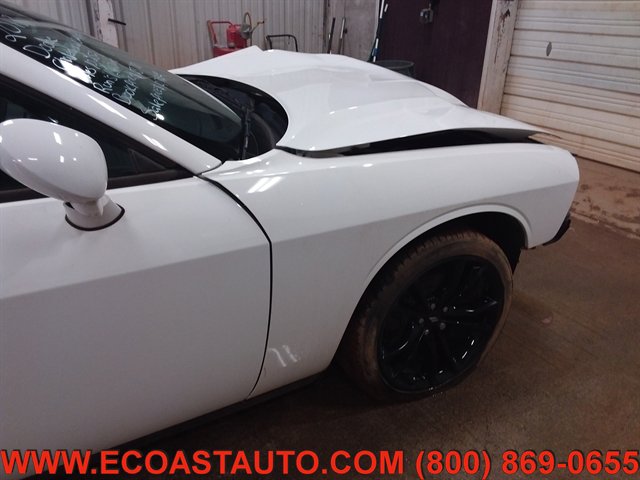 Used 2018 Dodge Challenger SXT w/ Blacktop Package image 14