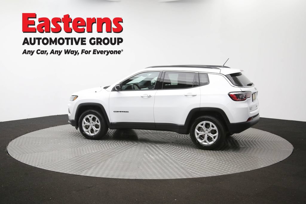 Used 2024 Jeep Compass Latitude AWD/4WD image 61