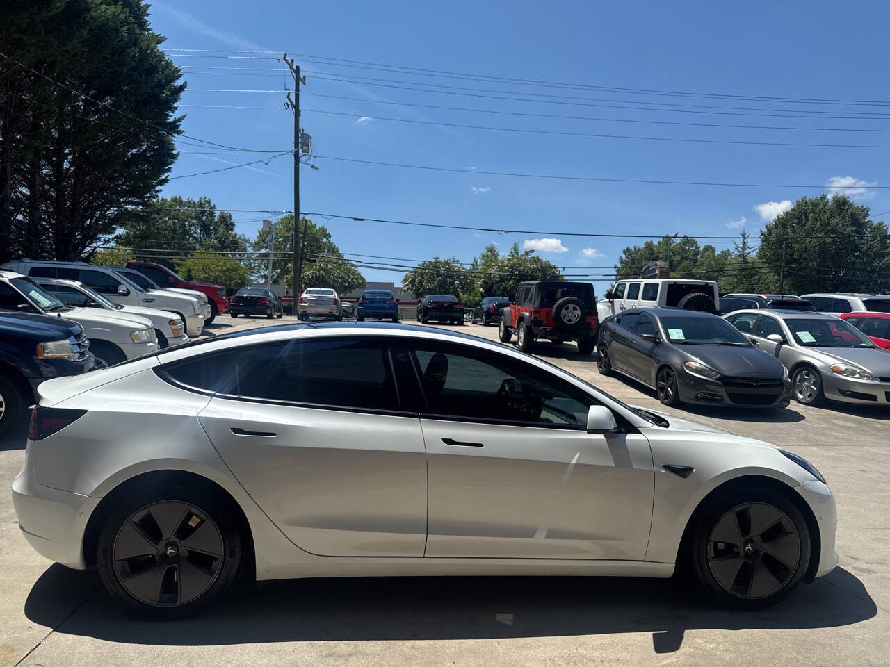 Used 2022 Tesla Model 3 Standard Range RWD image 7