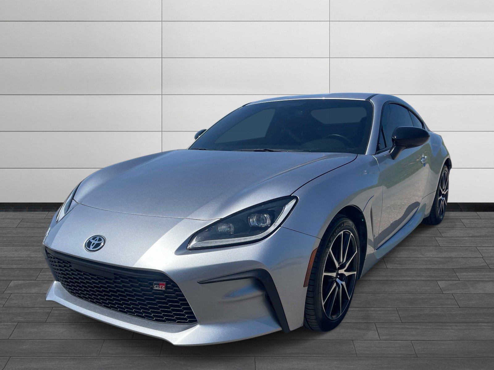 Used 2024 Toyota GR86 RWD image 7