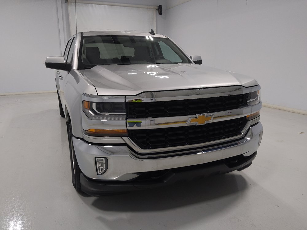 Used 2018 Chevrolet Silverado 1500 LT w/ All Star Edition AWD/4WD image 14
