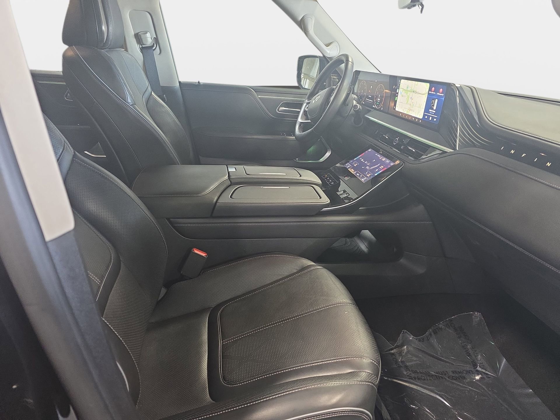 Certified 2025 INFINITI QX80 Sensory AWD/4WD image 10