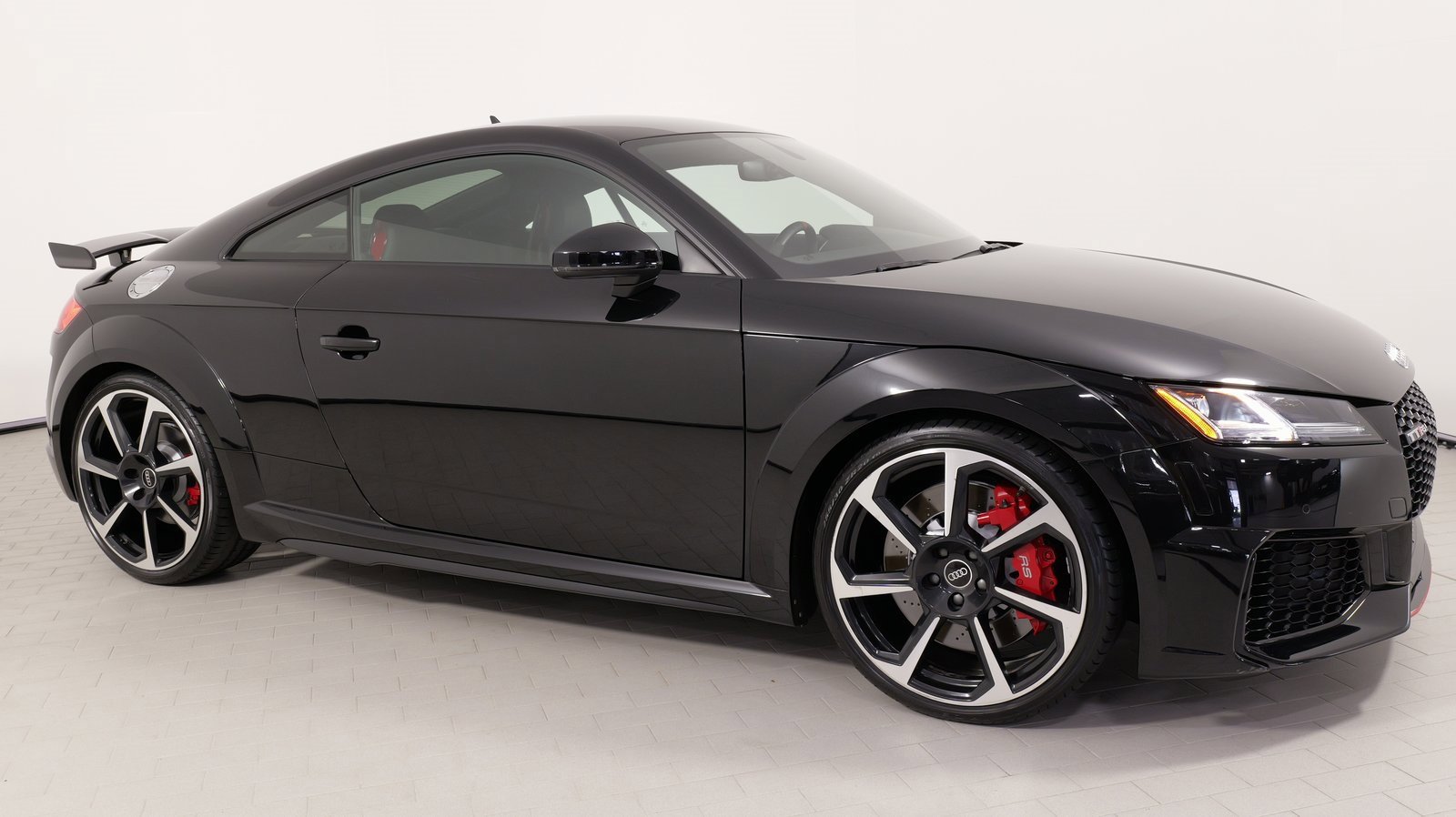 Used 2021 Audi TT RS image 8