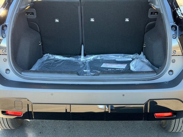 New 2026 Nissan Kicks S FWD image 4