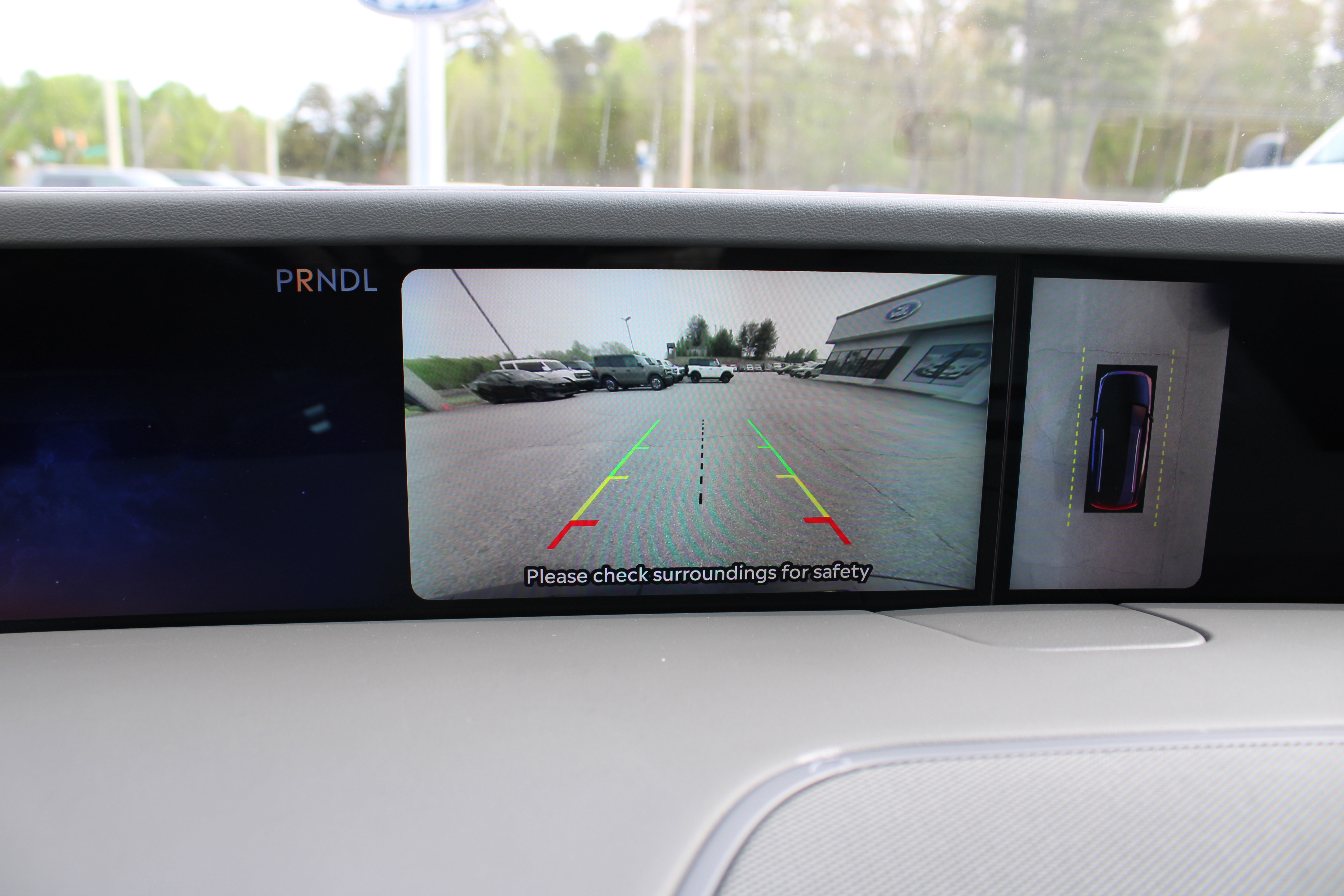 Used 2024 Lincoln Nautilus Premier image 26