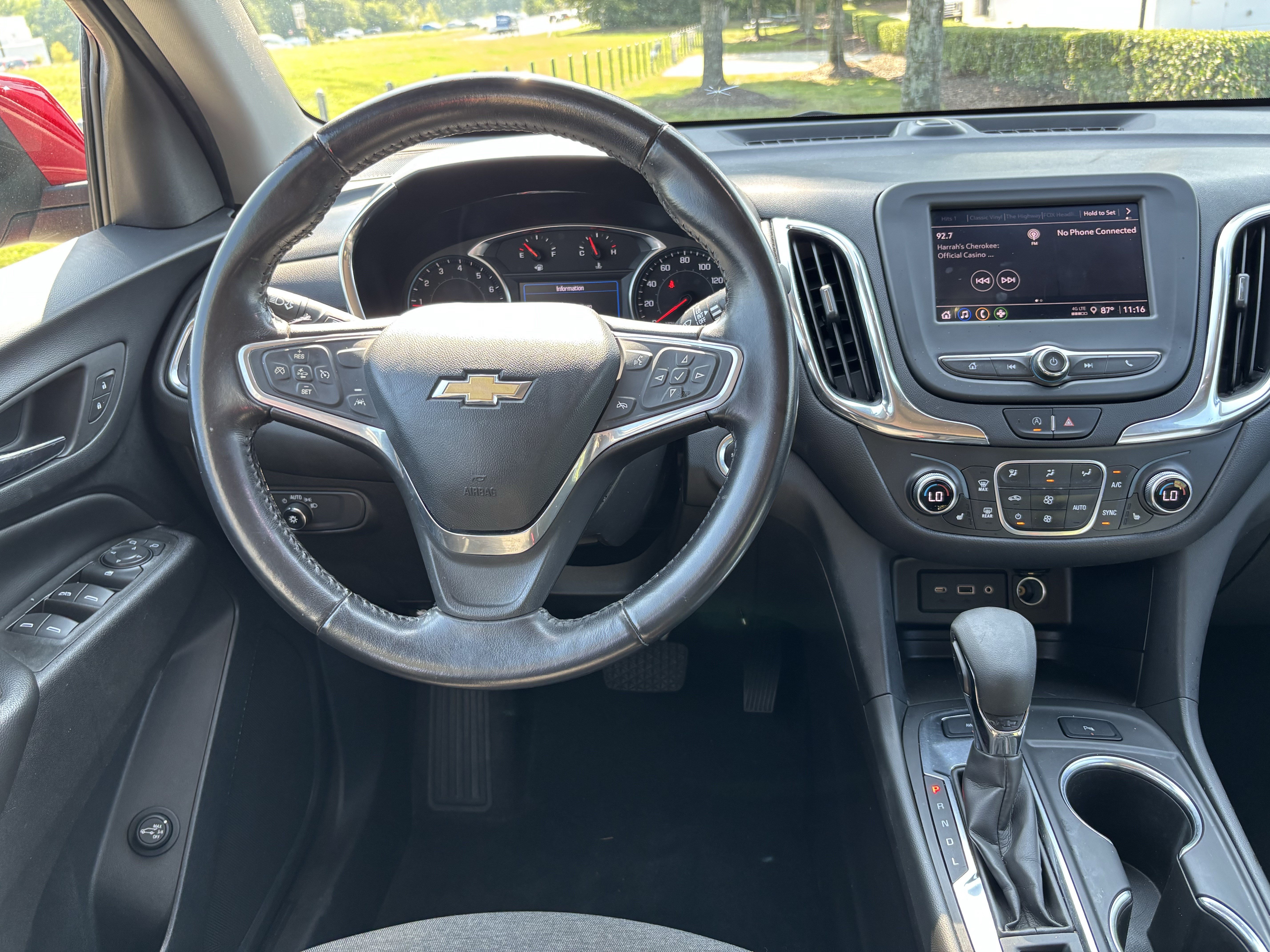Used 2022 Chevrolet Equinox LT AWD/4WD image 29