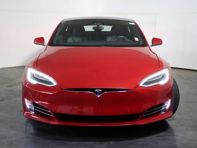 Used 2017 Tesla Model S 90D image 9