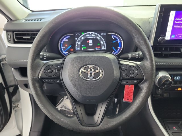 Used 2024 Toyota RAV4 LE AWD/4WD image 27