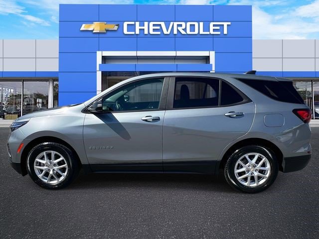 Certified 2023 Chevrolet Equinox LS w/ LS Convenience Package FWD image 6