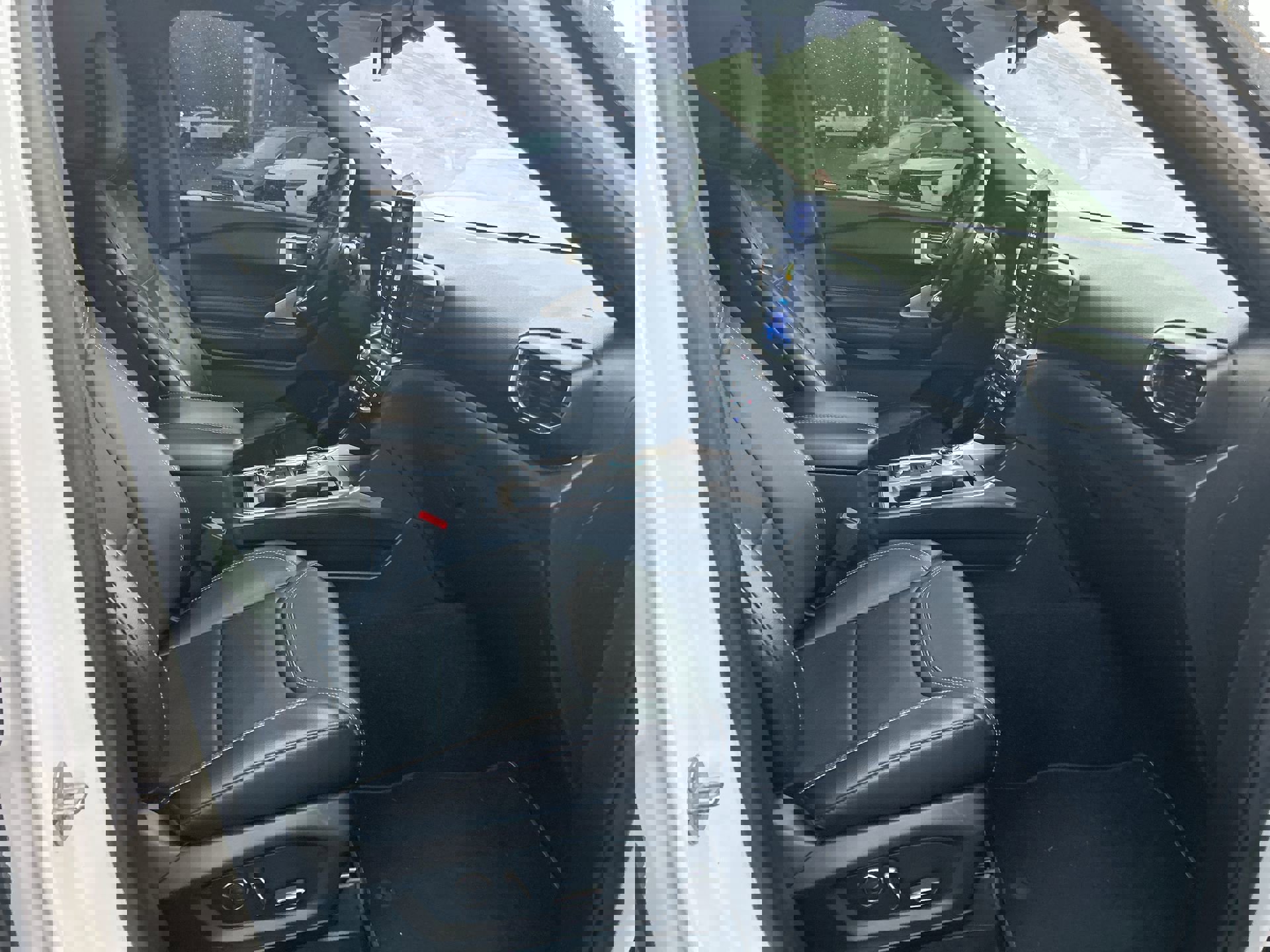 Used 2020 Ford Explorer ST w/ ST Street Pack image 22