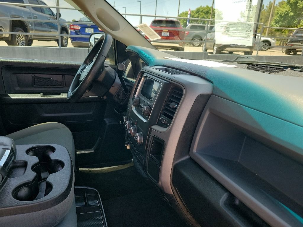 Used 2016 RAM 2500 Tradesman w/ Chrome Appearance Group AWD/4WD image 41