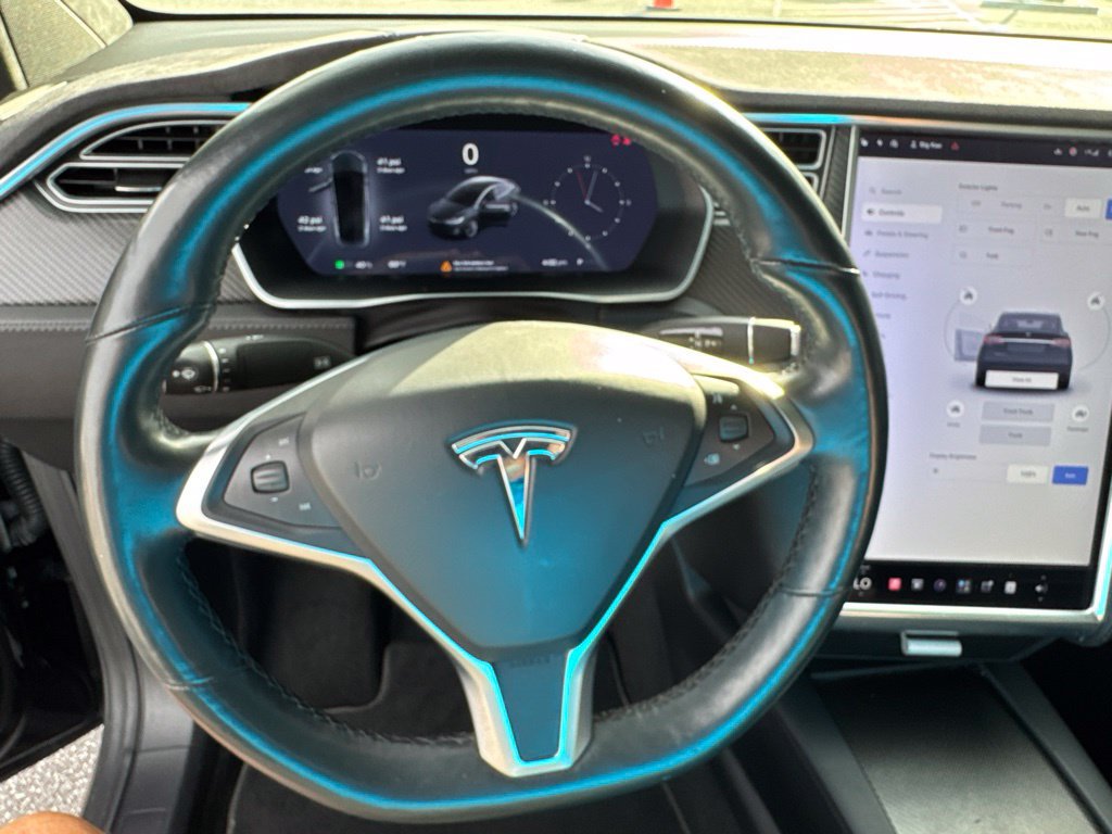 Used 2017 Tesla Model X 75D AWD/4WD image 28