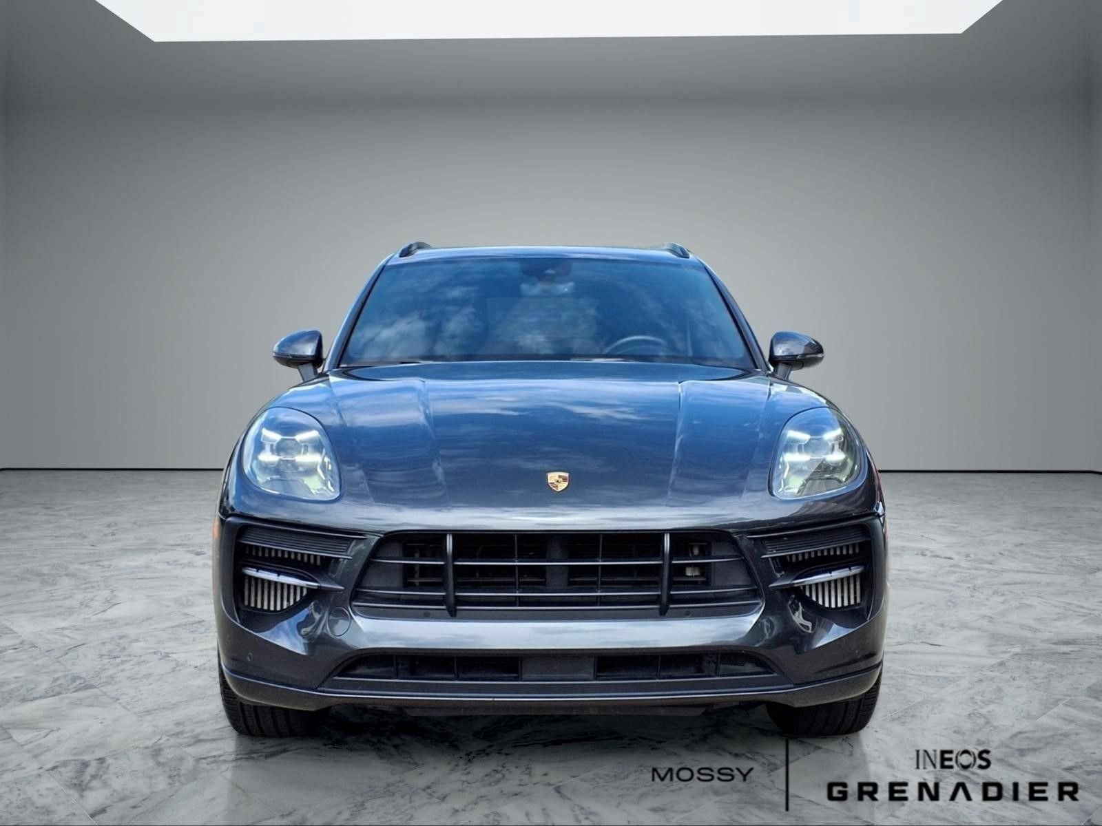 Used 2020 Porsche Macan S AWD/4WD image 3
