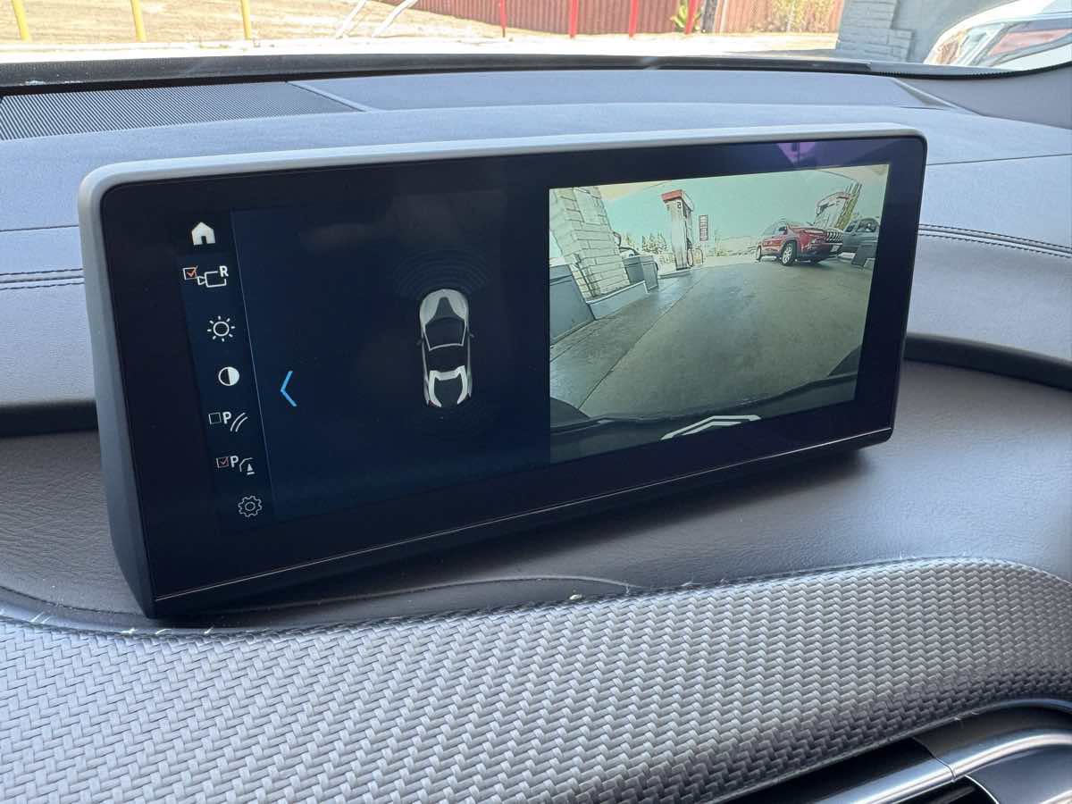 Used 2019 BMW i8 Roadster AWD/4WD image 26