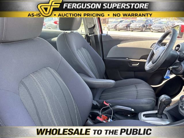 Used 2014 Chevrolet Sonic LT image 21