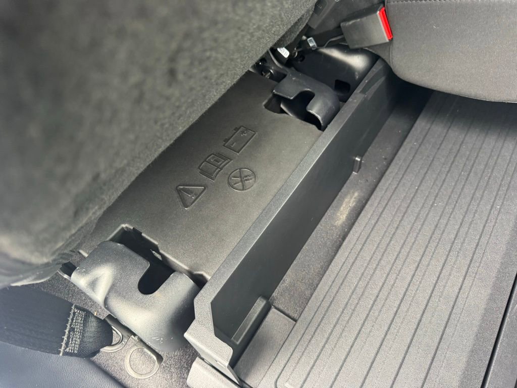 Used 2025 Ford F150 Raptor image 33