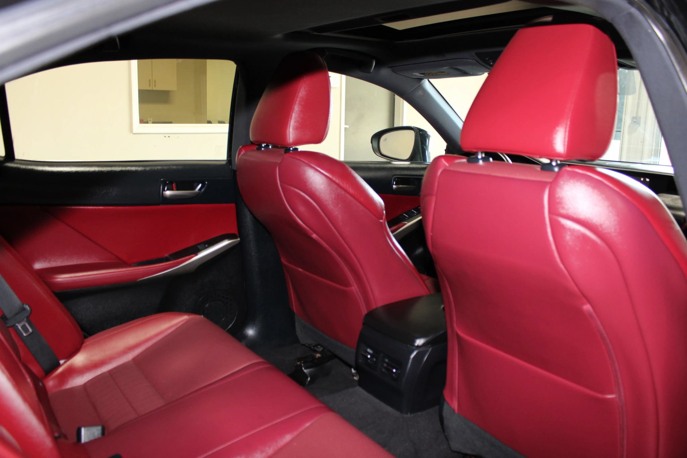Used 2019 Lexus IS 300 F Sport w/ F Sport Package RWD image 36