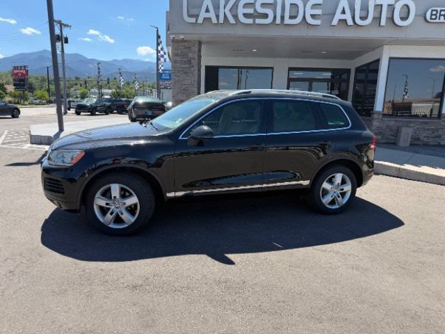 Used 2014 Volkswagen Touareg VR6 AWD/4WD image 4