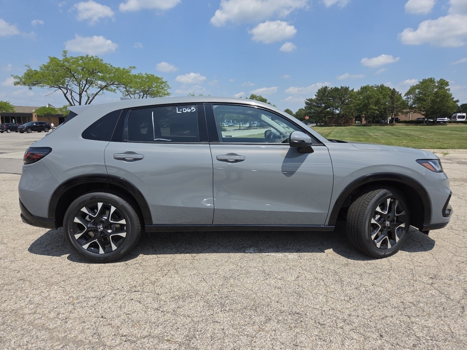 New 2027 Honda HR-V EX-L image 20