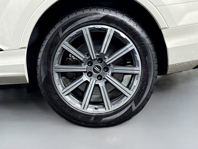 Used 2023 Audi Q7 2.0T Premium Plus w/ Premium Plus Package image 36