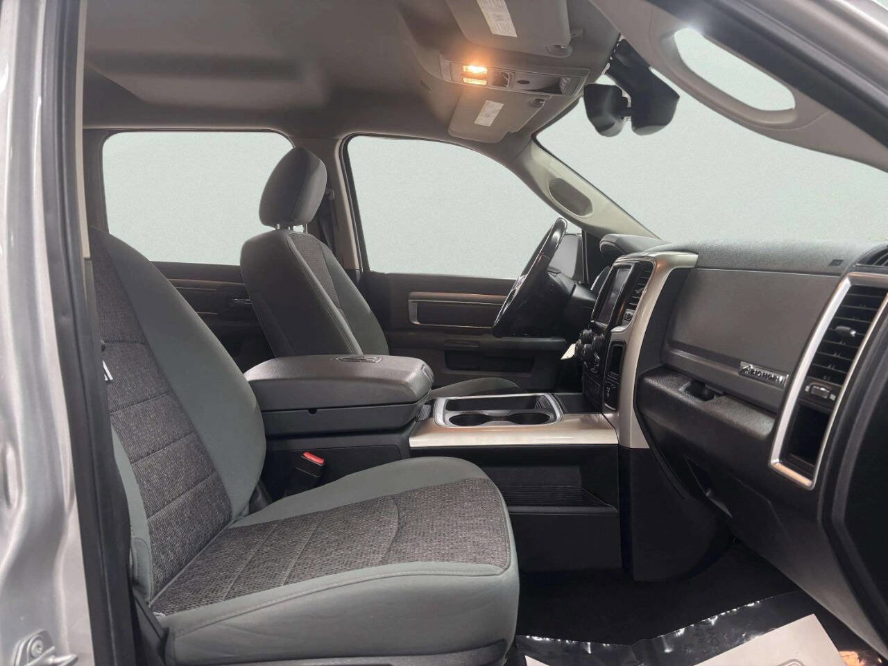 Used 2017 RAM 1500 Big Horn AWD/4WD image 22