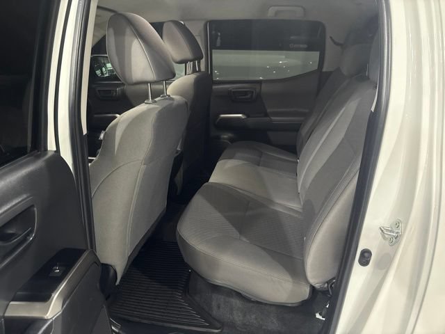 Used 2023 Toyota Tacoma SR5 w/ Technology Package AWD/4WD image 15