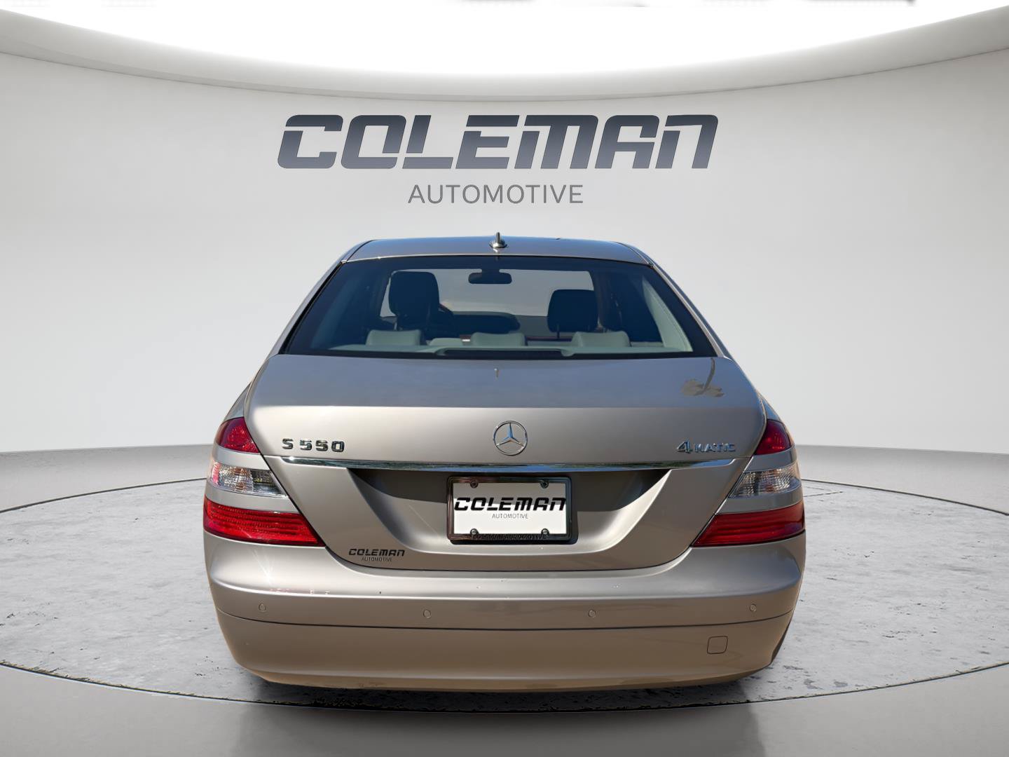 Used 2009 Mercedes-Benz S 550 4MATIC image 4