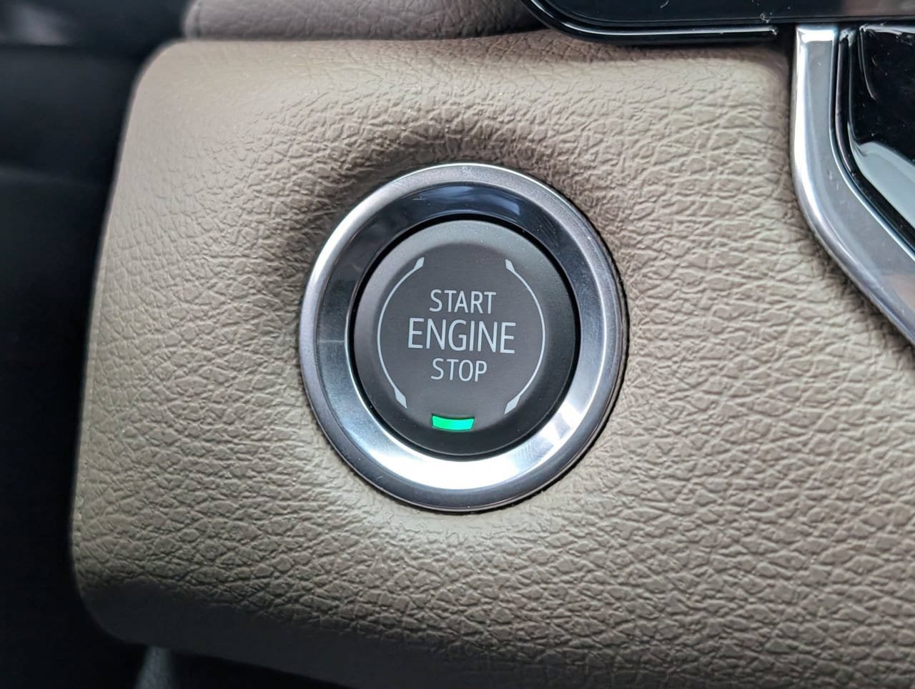 New 2026 GMC Canyon Denali AWD/4WD image 15