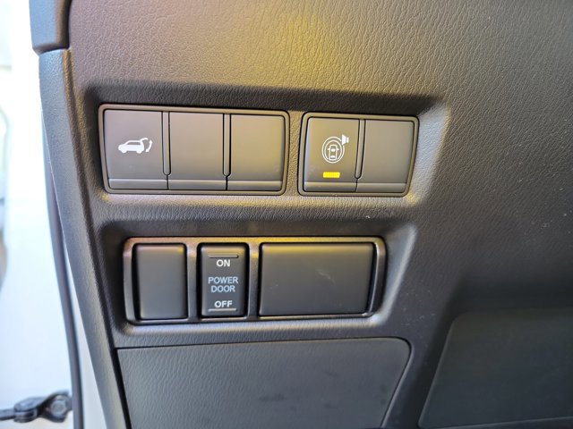 Certified 2022 Nissan Armada SL w/ Captain's Chairs Package image 30