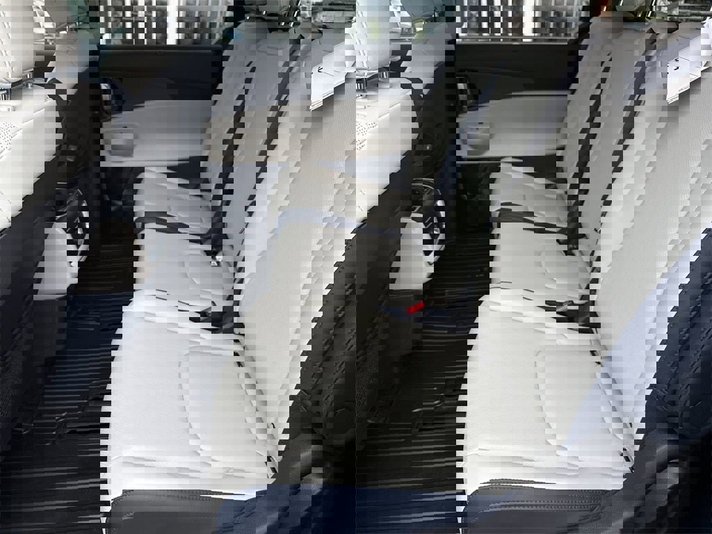 New 2026 Kia Carnival EX image 26
