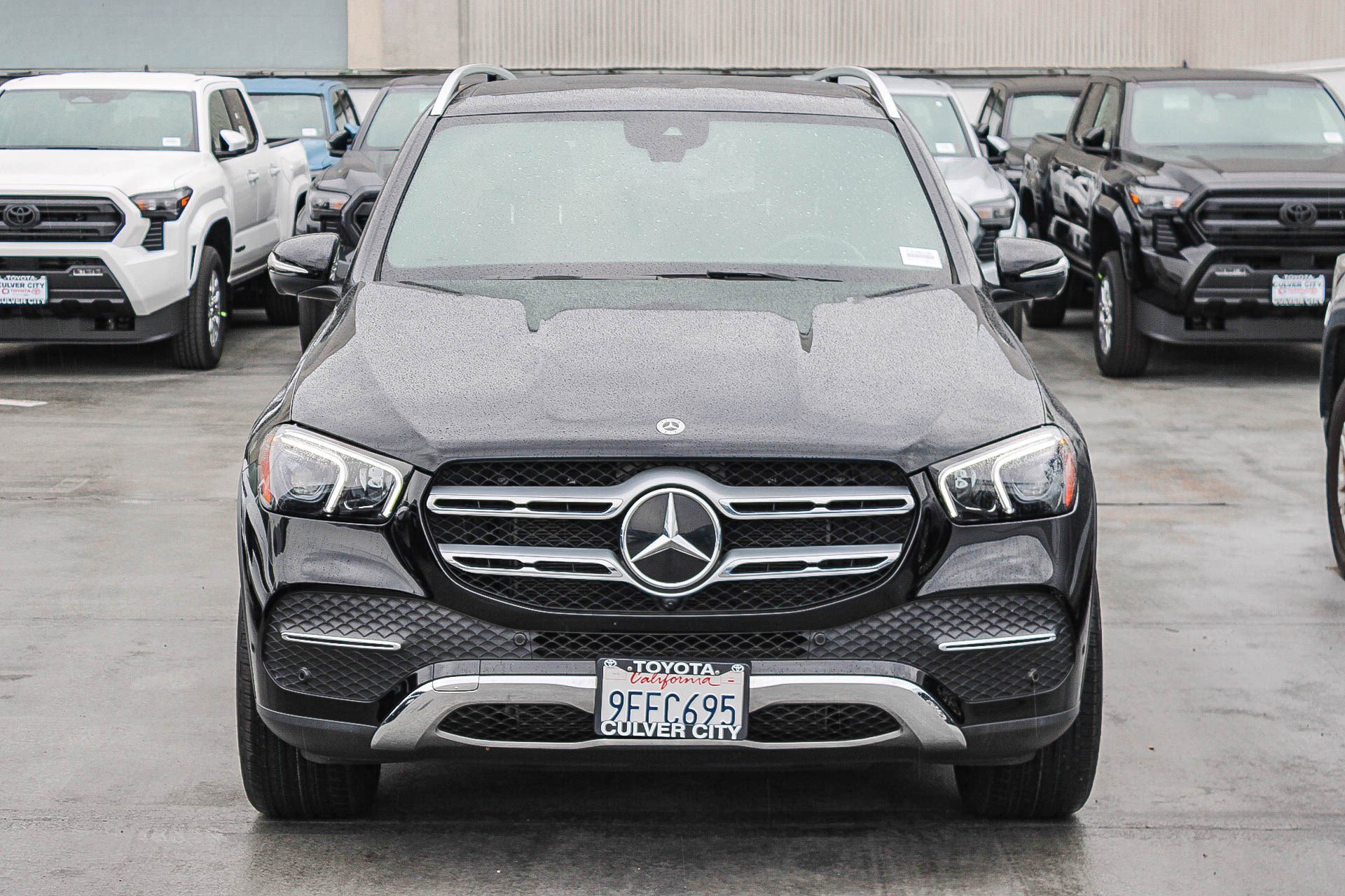 Used 2023 Mercedes-Benz GLE 350 image 2