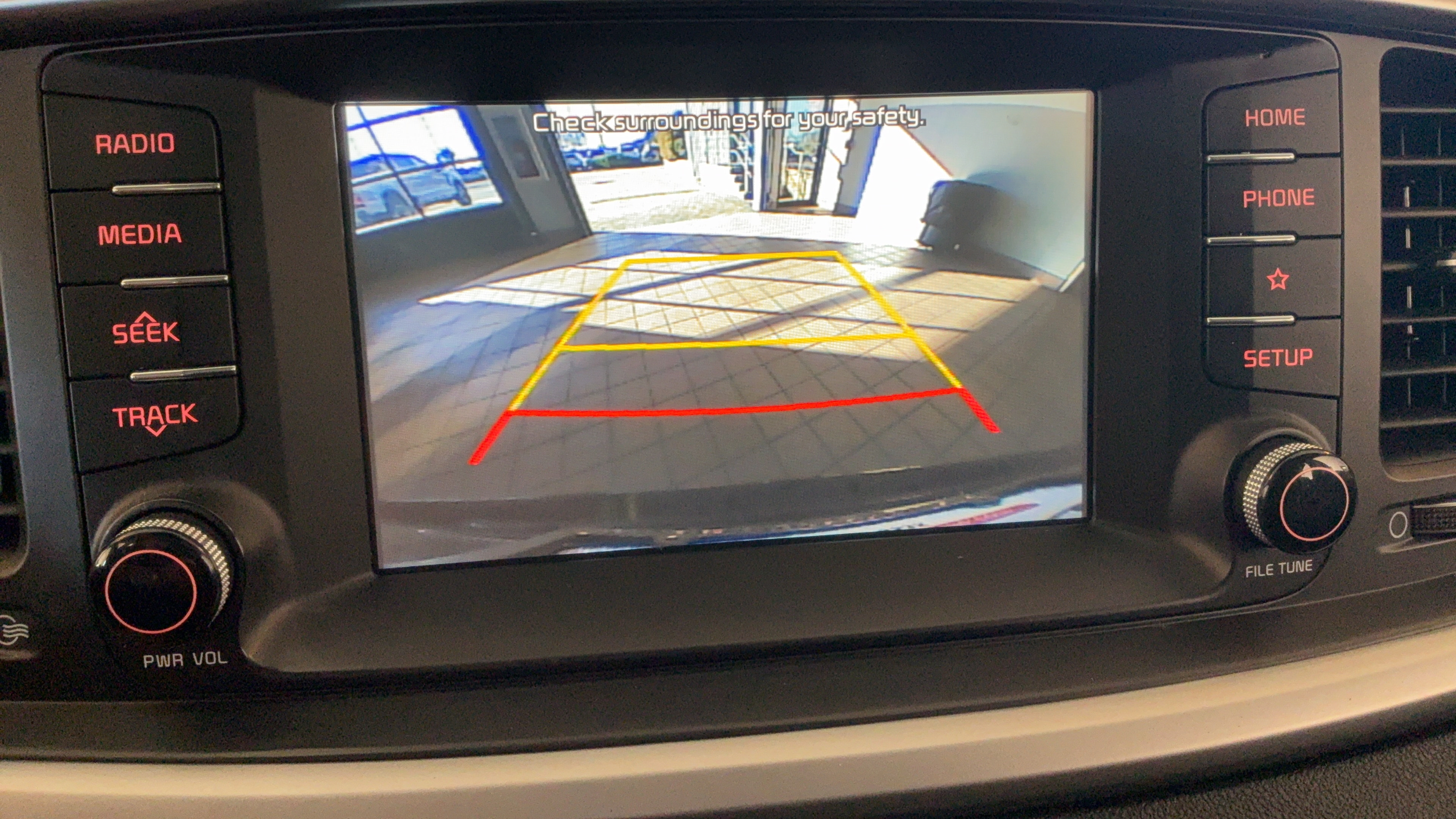 Used 2019 Kia Sorento AWD image 12