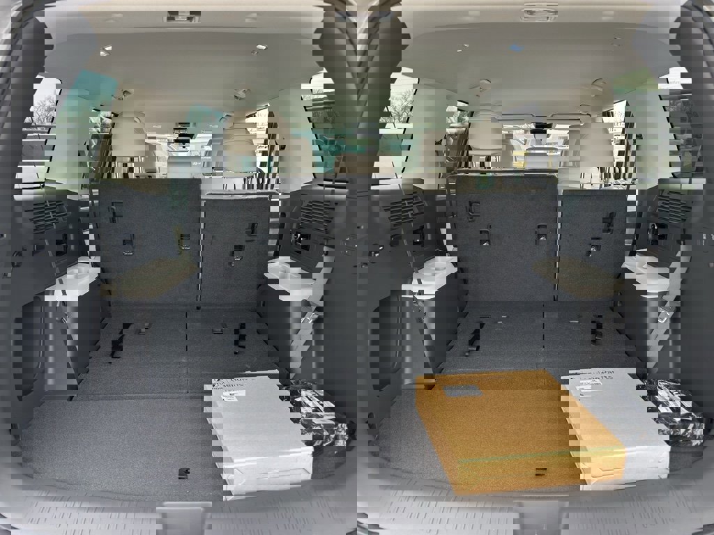 New 2025 Hyundai Santa Fe SEL image 33