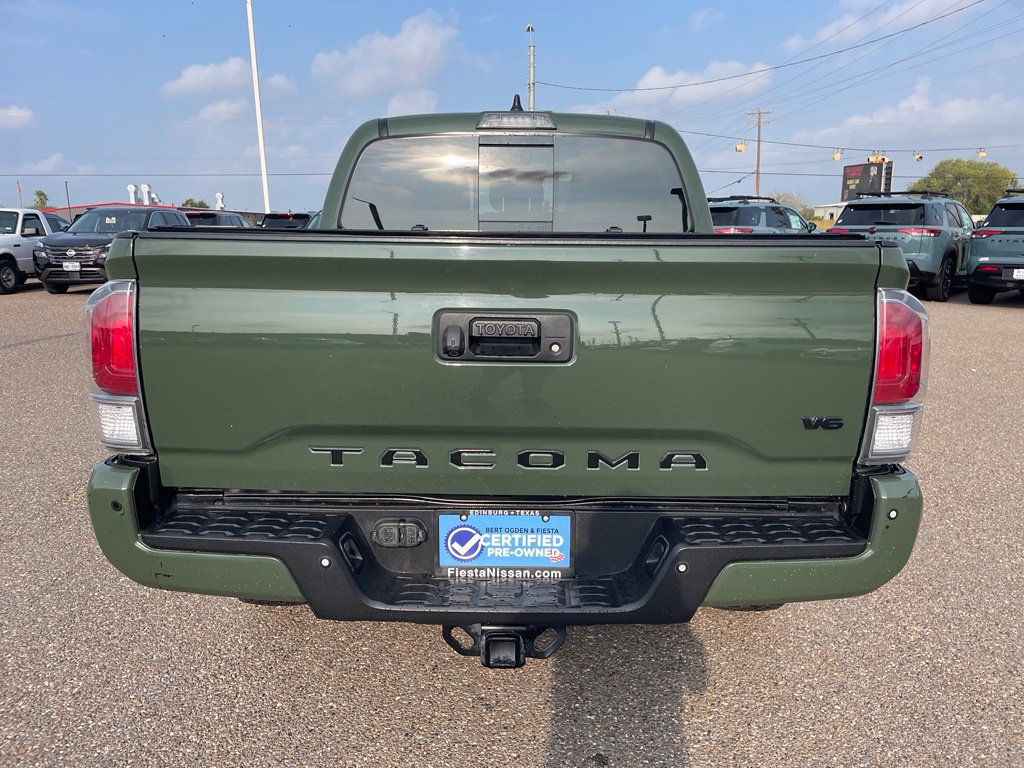 Used 2021 Toyota Tacoma TRD Sport w/ Technology Package RWD image 6