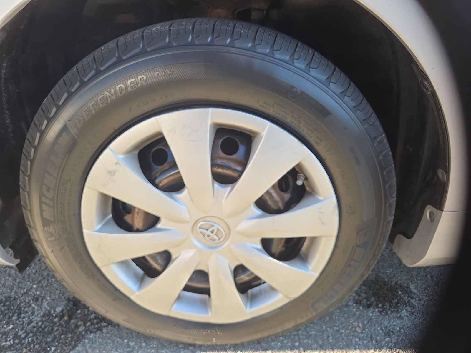 Used 2011 Toyota Corolla LE FWD image 21