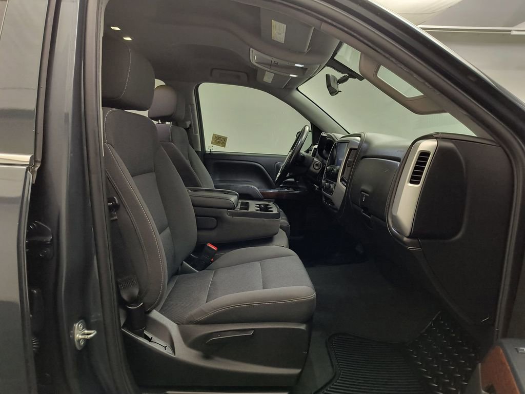Used 2019 GMC Sierra 1500 SLE w/ SLE Value Package image 27