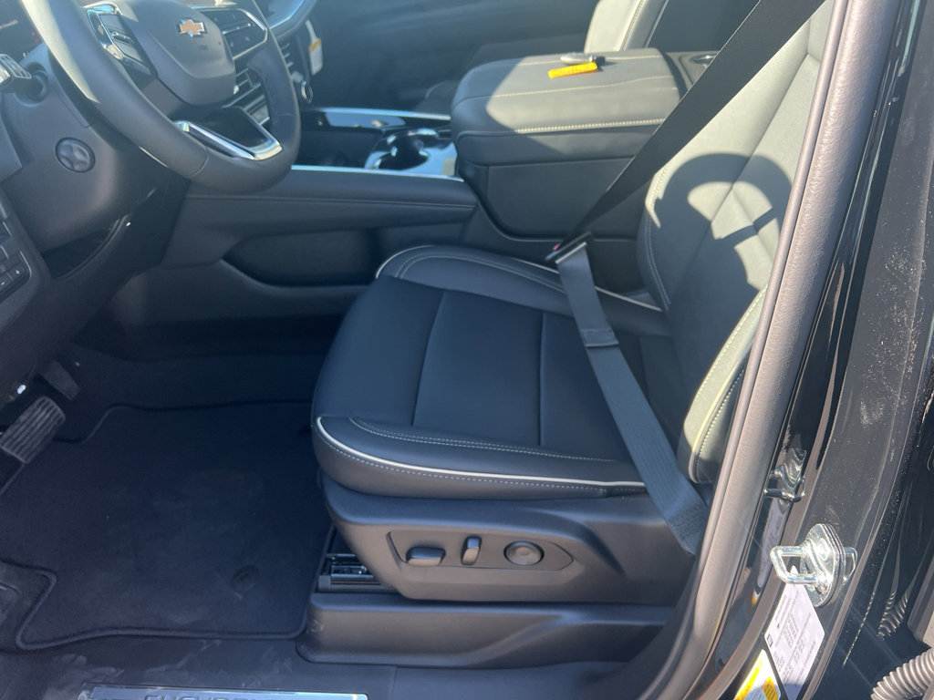 New 2025 Chevrolet Tahoe Premier w/ Sun And Tow Package image 10