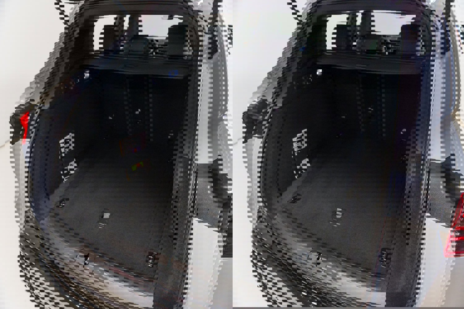 New 2025 Maserati Grecale Folgore image 32