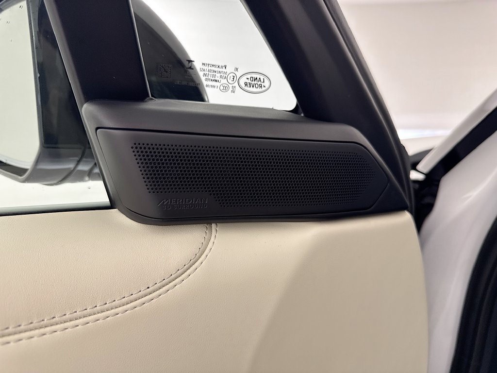New 2026 Land Rover Range Rover SE AWD/4WD image 19