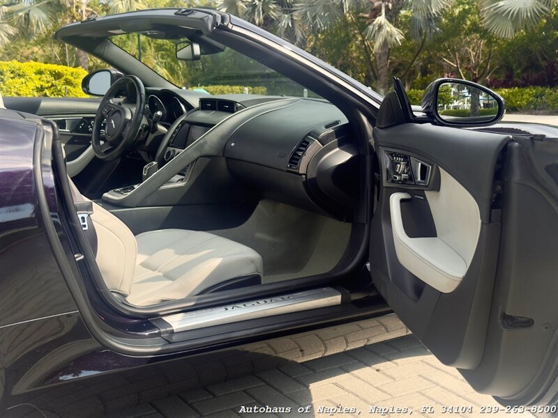 Used 2014 Jaguar F-TYPE Convertible RWD image 19