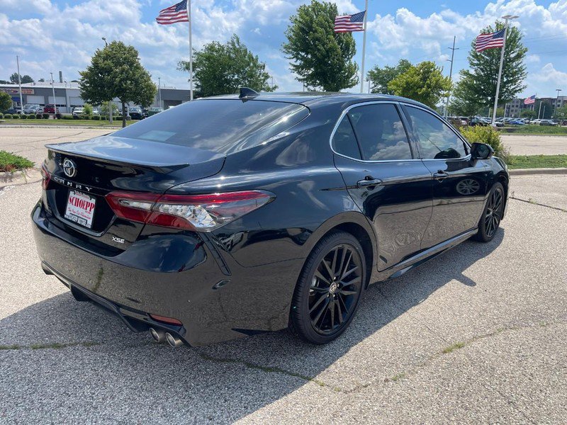 Used 2024 Toyota Camry XSE image 3