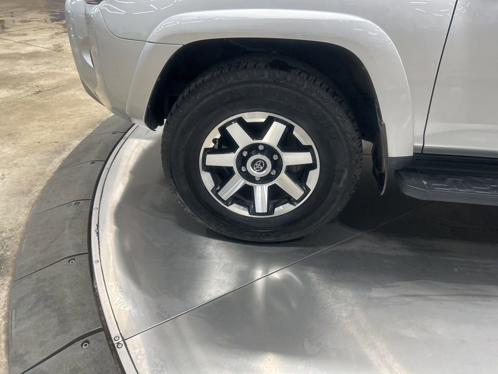 Used 2024 Toyota 4Runner TRD Off-Road Premium image 33