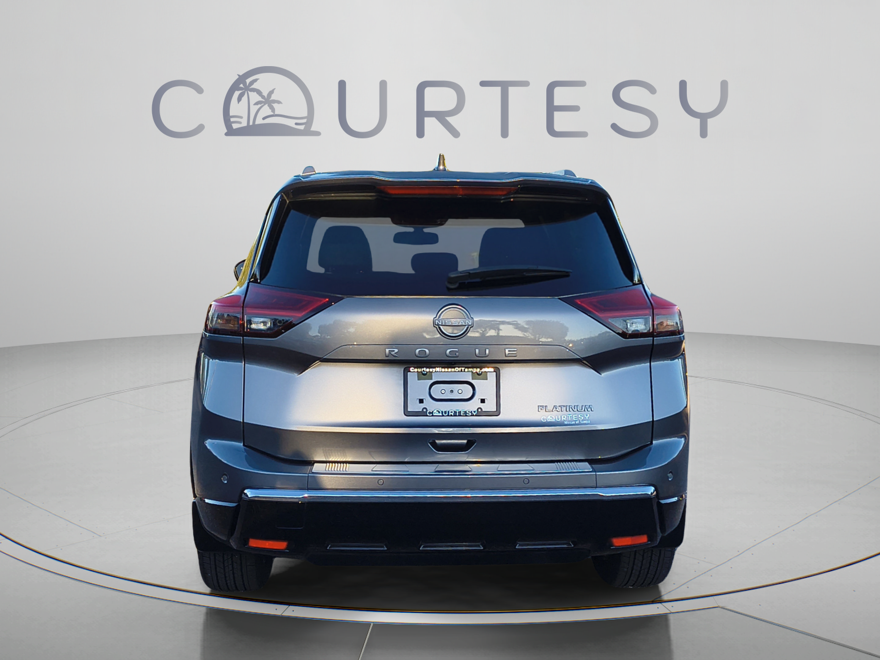 Certified 2024 Nissan Rogue Platinum FWD image 6