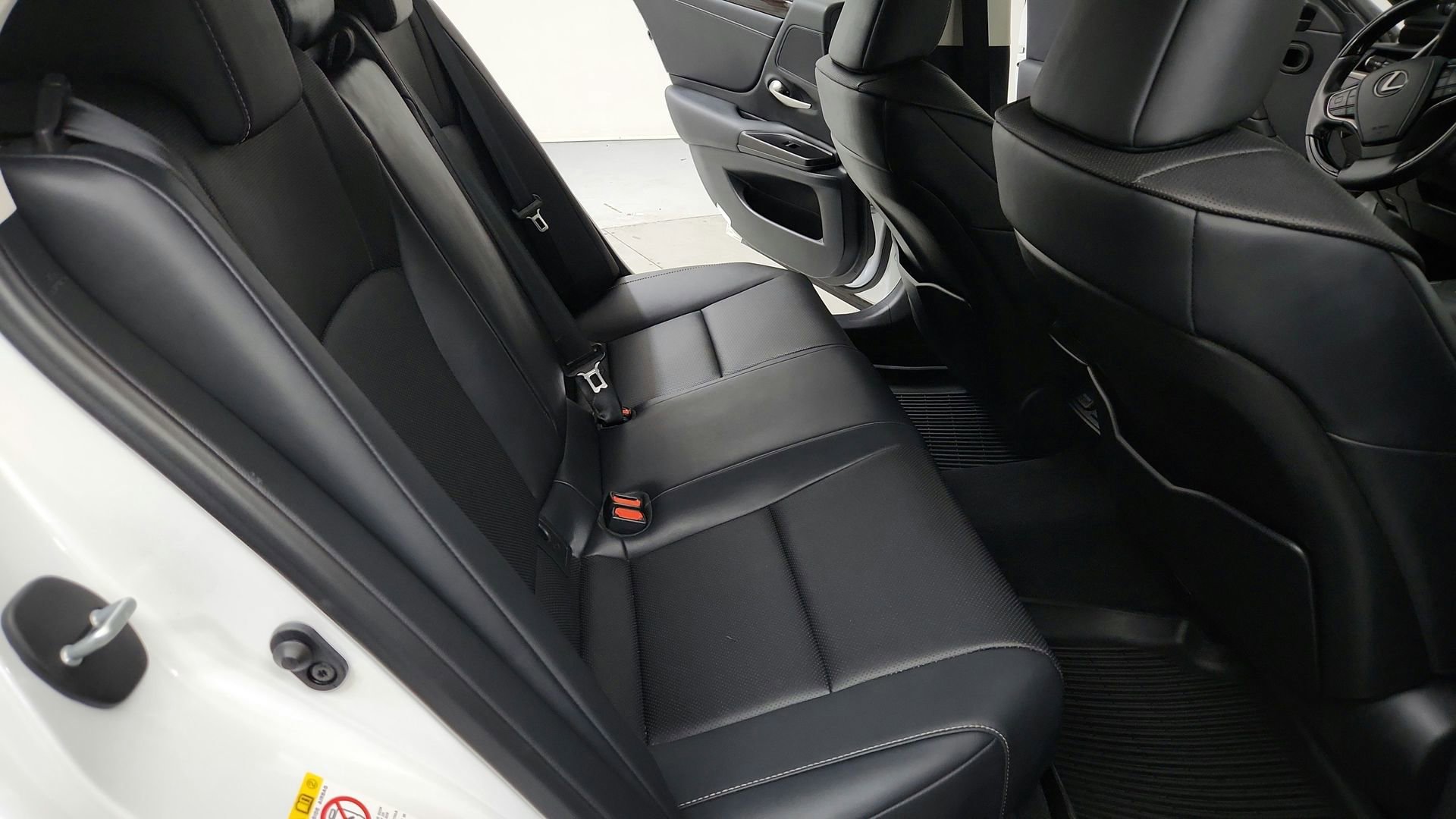 Used 2019 Lexus ES 350 w/ Premium Package image 13