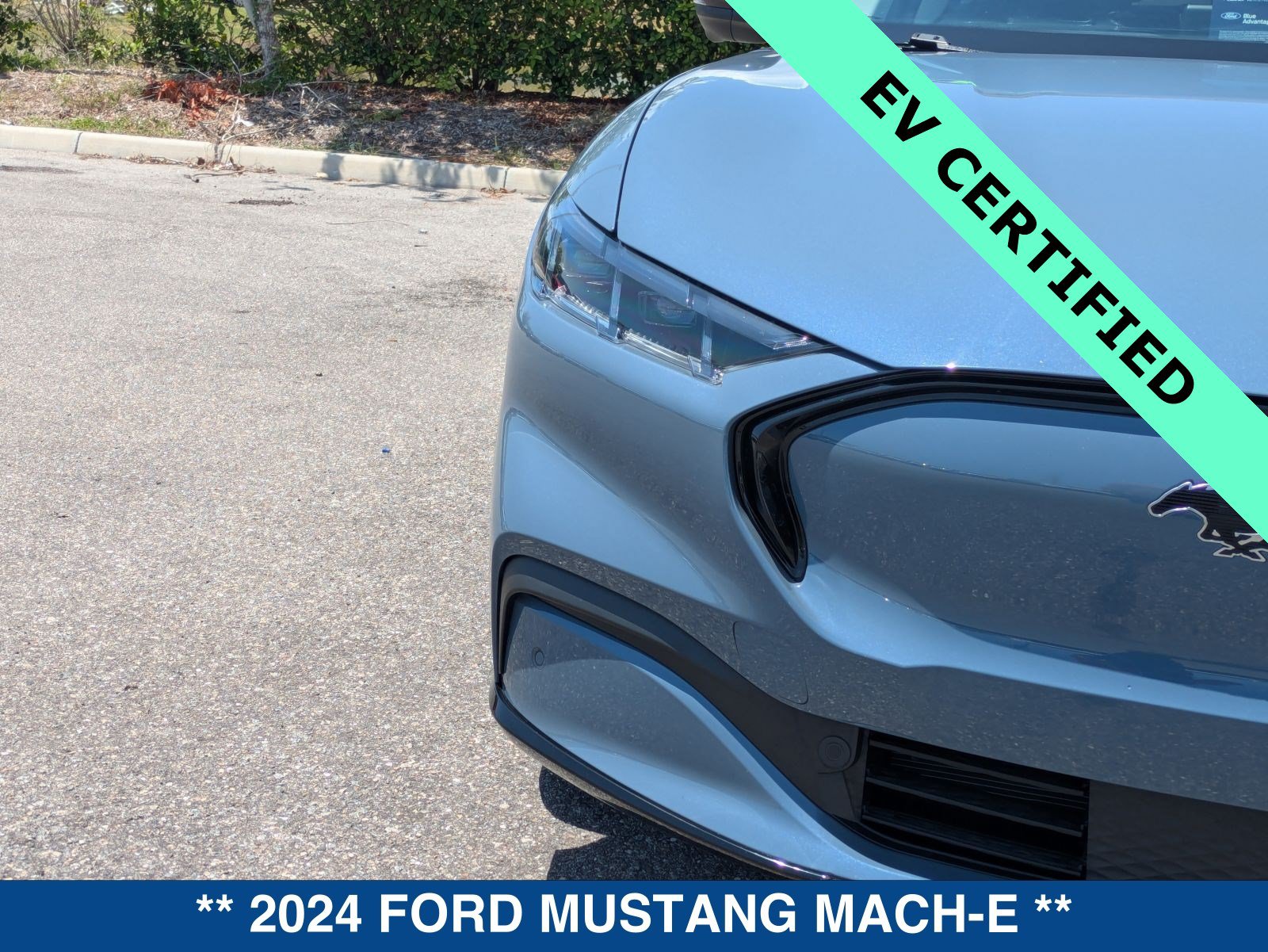 Certified 2024 Ford Mustang Mach-E Premium AWD/4WD image 9