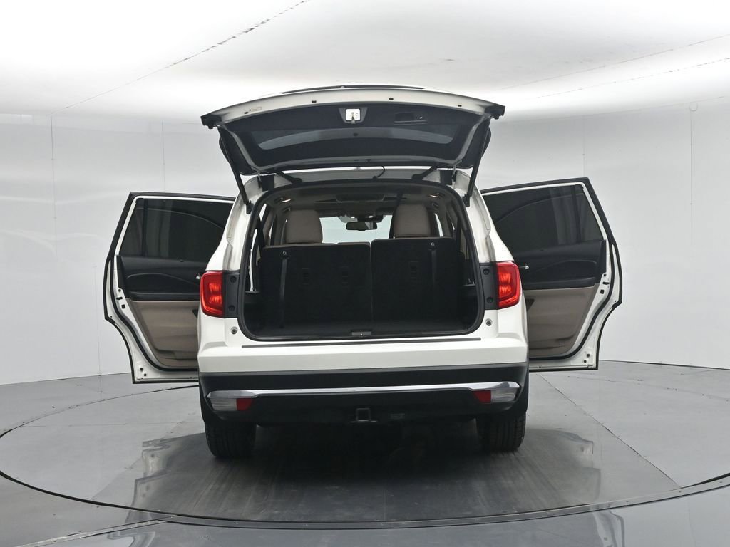 Used 2016 Honda Pilot Elite image 38