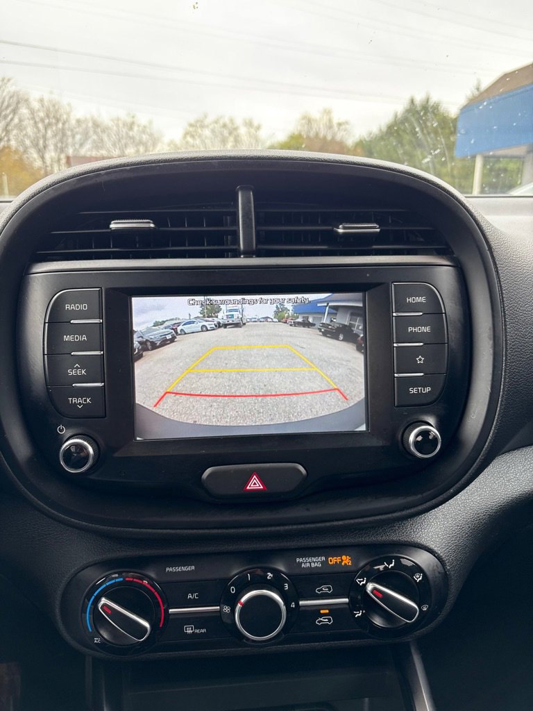 Used 2021 Kia Soul S image 20